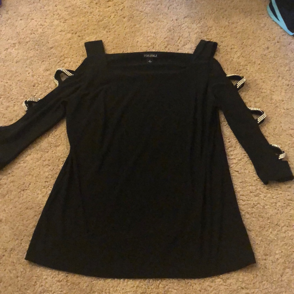 Womens off shoulder elbow length blouse